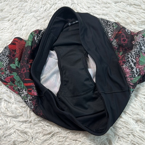 Lululemon Run Times Short II *4" Zen Garden Multi / Black - Picture 3 of 7